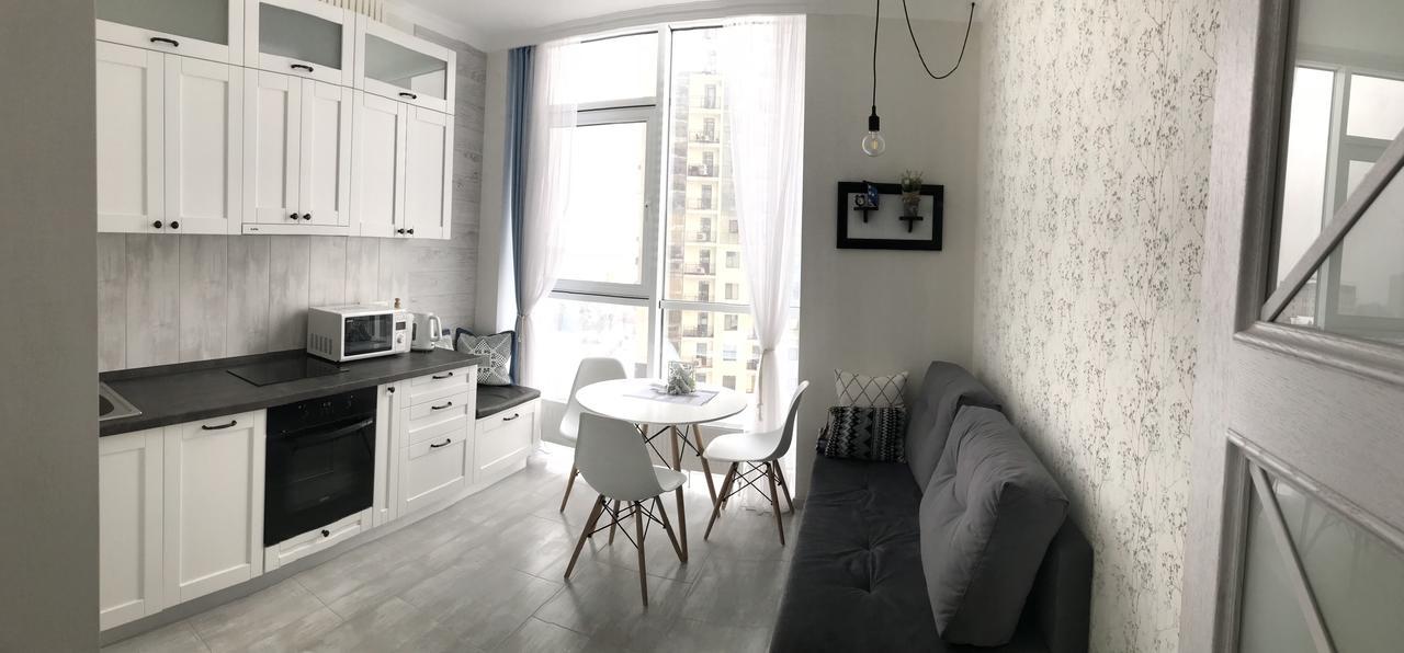 Bright Apartment In Arkadia Odessa Eksteriør bilde